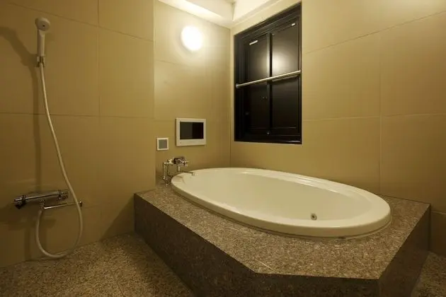 Tek Büyük Yataklı Oda, Özel Banyo