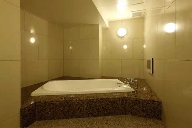 Tek Büyük Yataklı Oda, Özel Banyo