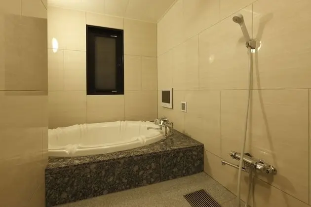 Tek Büyük Yataklı Oda, Özel Banyo