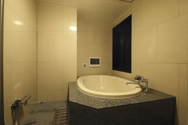 Tek Büyük Yataklı Oda, Özel Banyo