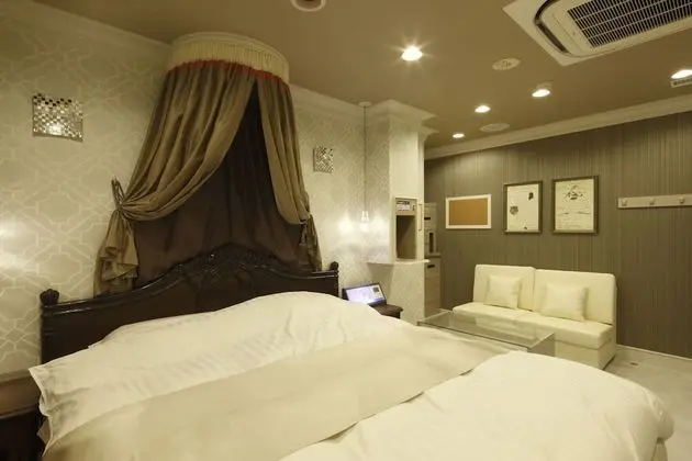 Oda (Queen Bed, Spa Bath)