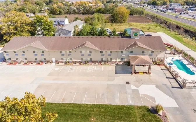 Deluxe Tek Büyük Yataklı Oda, Engellilere Uygun, Özel Banyo (Wheelchair ADA accessible)