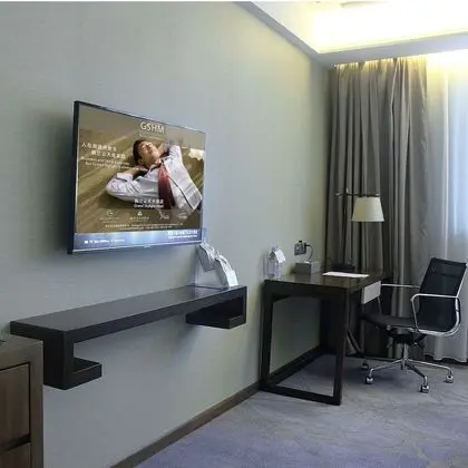 Deluxe Oda, 1 En Büyük (King) Boy Yatak