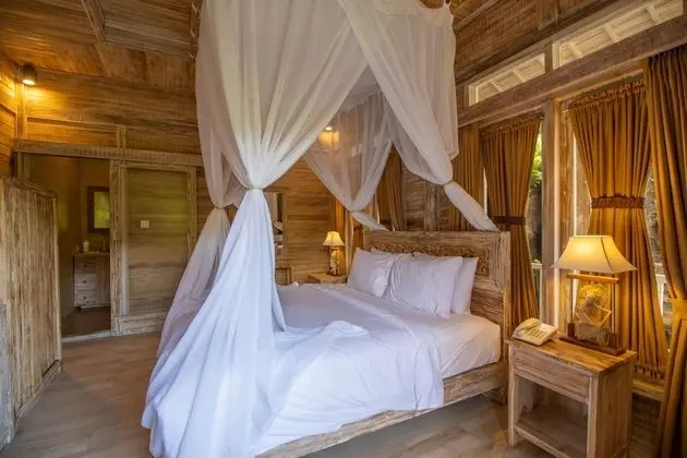 2 Bedrooms Private Villa