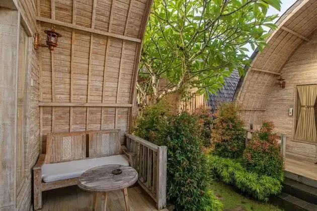 Deluxe Villa, 1 Yatak Odası, Sigara İçilmez, Havuz Manzaralı