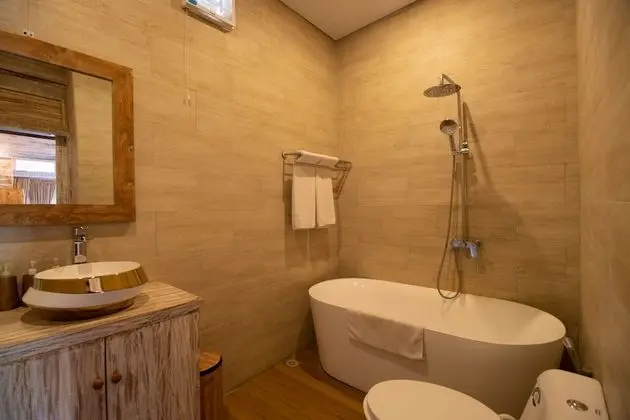 Deluxe Villa, 1 Yatak Odası, Sigara İçilmez, Havuz Manzaralı