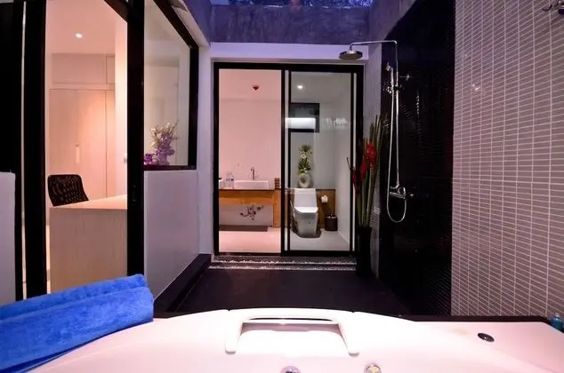 Jacuzzi Spa Villa