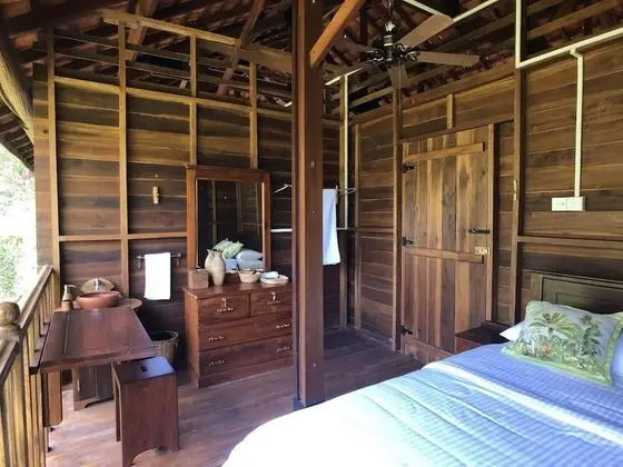 Basic Tek Büyük Yataklı Oda