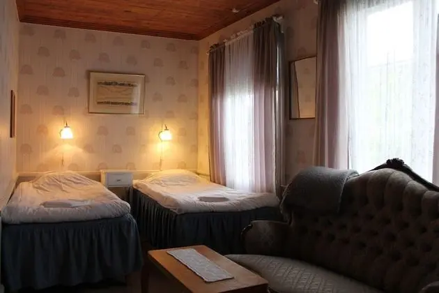 Economy Tek Büyük veya İki Ayrı Yataklı Oda