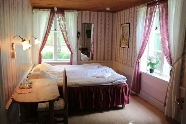 Economy Tek Büyük veya İki Ayrı Yataklı Oda