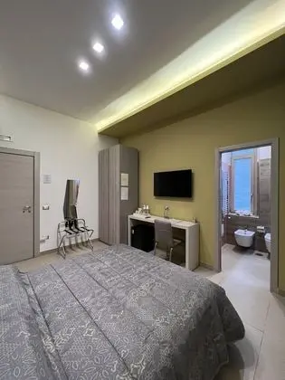 Deluxe Tek Büyük Yataklı Oda