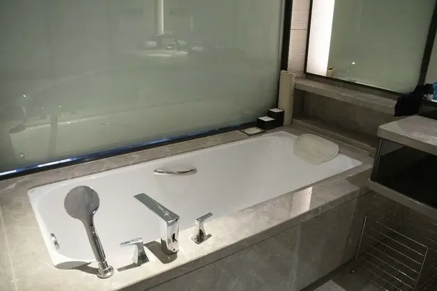 Grand Tek Büyük Yataklı Oda