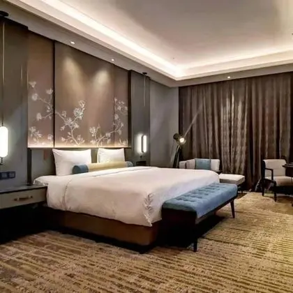 Deluxe Tek Büyük Yataklı Oda