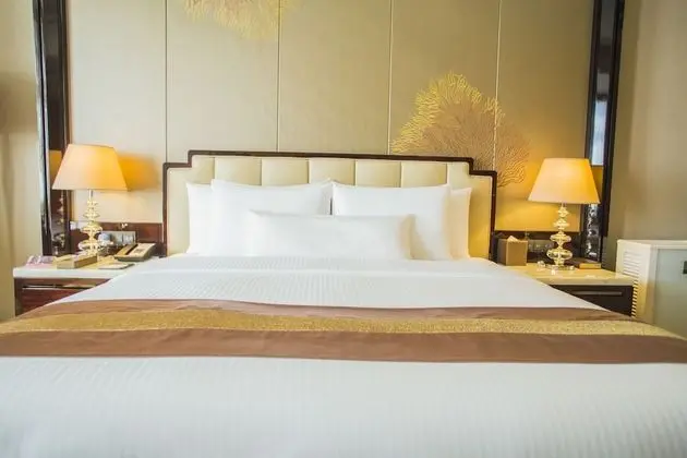 Grand Oda, 1 En Büyük (King) Boy Yatak