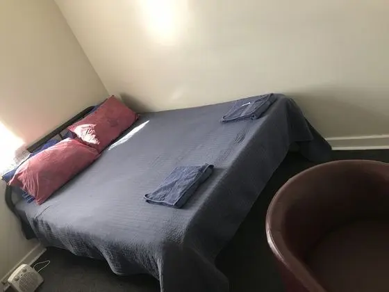 Tek Büyük Yataklı Oda