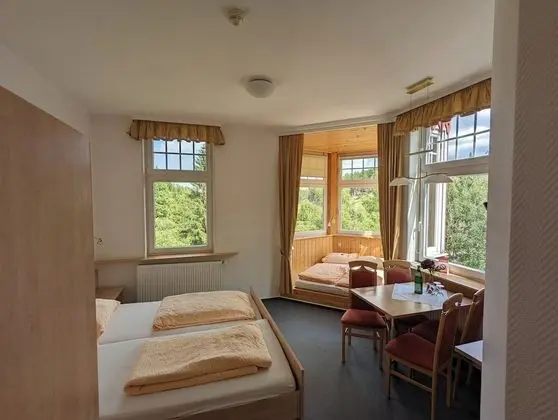 Basic Dört Kişilik Oda