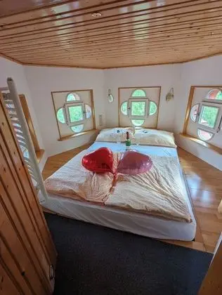 Basic Dört Kişilik Oda