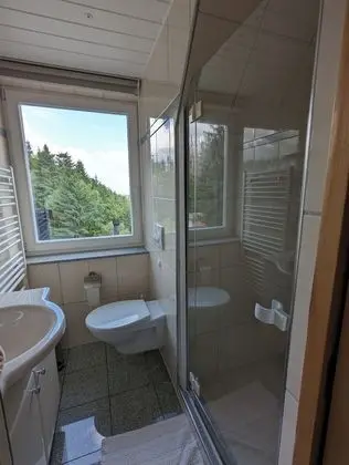 Basic Tek Büyük Yataklı Oda