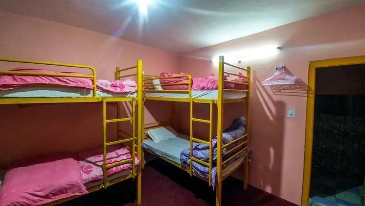 Basic Ortak Ranzalı Oda, Sigara İçilmez, Dağ Manzaralı