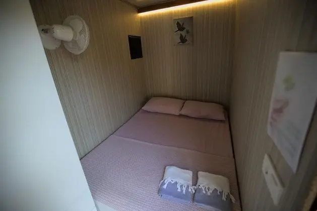 Tiny Room (Artemis)