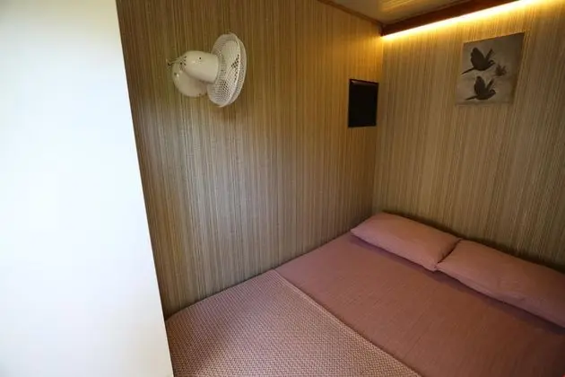 Tiny Room (Artemis)