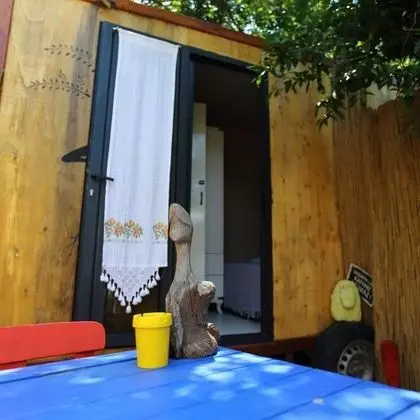 Tiny Room (Leleg)