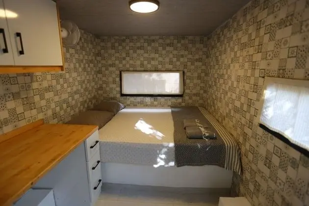 Tiny Room Plus (Poseidon)