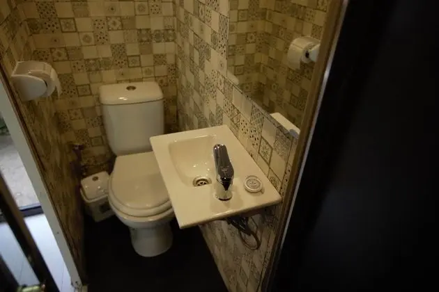 Tiny Room Plus (Poseidon)
