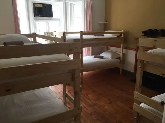 Standard Ortak Ranzalı Oda (3 Bunk Beds)