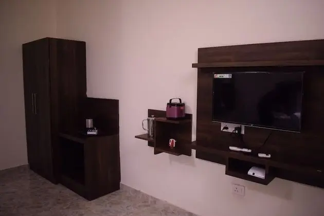 Premium Tek Büyük Yataklı Oda