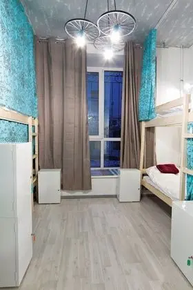 Ortak Ranzalı Oda, Karma Ranzalı Oda (Bed in 8-Bed Mixed Dormitory)