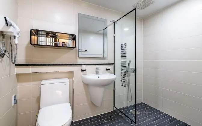 Oda (Deluxe (Room 305 non-cancellable))