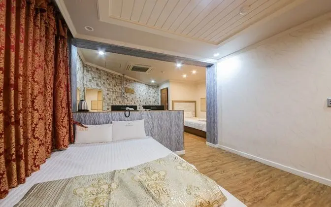 Oda (Semi-special Twin)