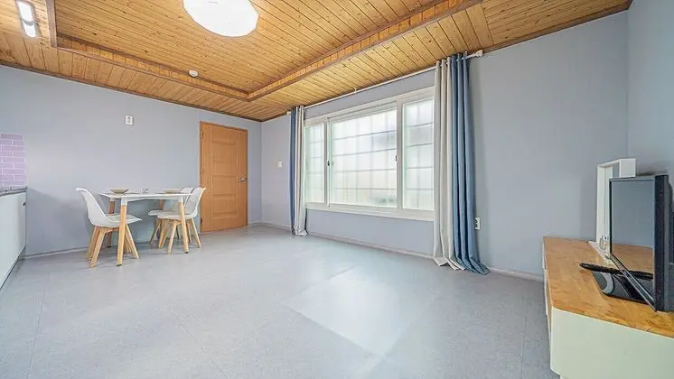 Family Oda (A: Red - 1F)