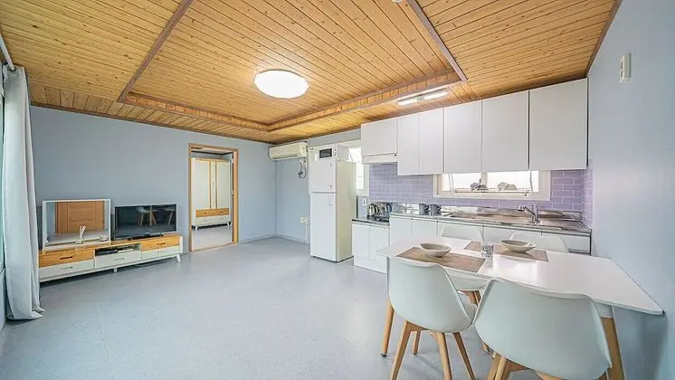 Family Oda (A: Red - 2F)