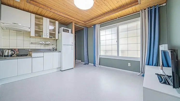 Oda (B: Orange - 1F)