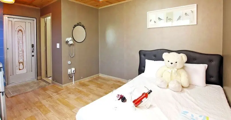 Tek Büyük Yataklı Oda (Couple Room)