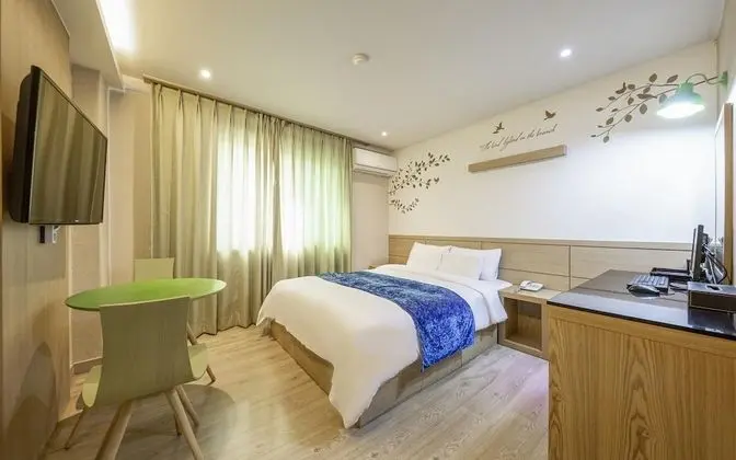 Oda (Semi-private room (double bed bathtub)