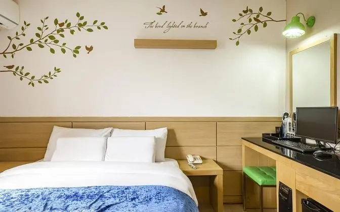 Oda (Semi-private room (double bed bathtub)