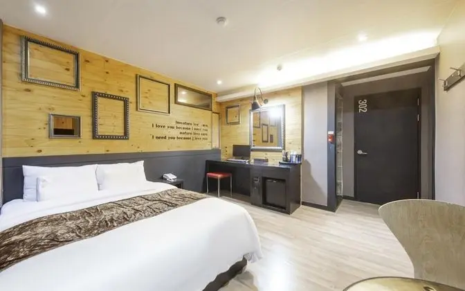 Oda (Semi-private room (double bed bathtub)