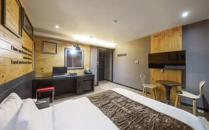 Oda (Semi-private room (double bed bathtub)