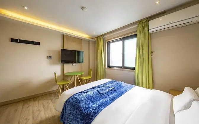 Oda (Semi-private room (double bed bathtub)