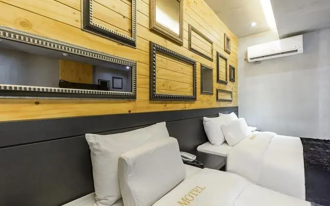 Oda (VIP *Ocean View* (Double & Single))