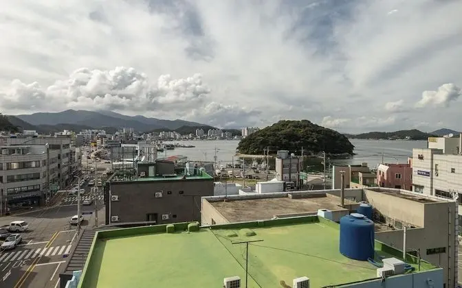 Oda (VIP *Ocean View* (Double & Single))