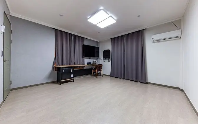 Oda (Korean Room)
