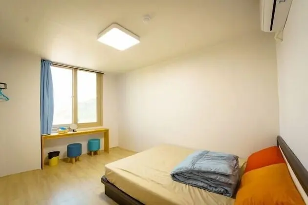 Basic Tek Büyük Yataklı Oda