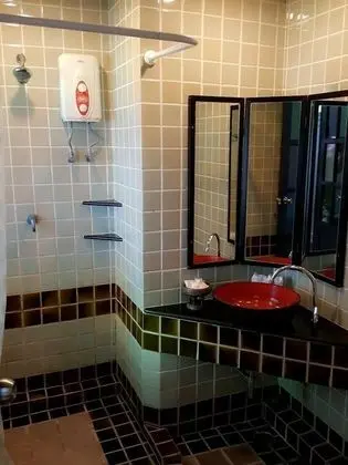 Deluxe Oda, Havuz Manzaralı