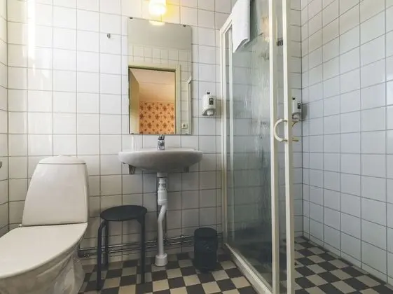 Tek Büyük Yataklı Oda (Hotel)