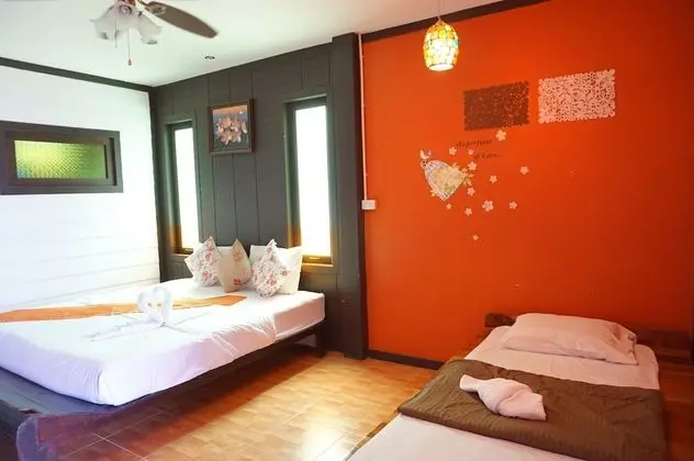 Superior Bungalow with Garden View