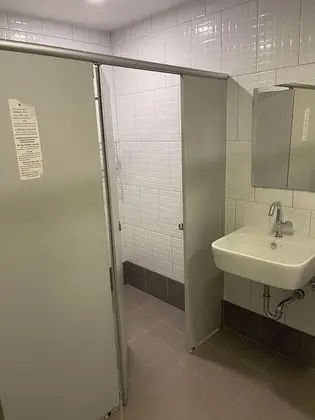 Standard Ortak Ranzalı Oda, Sadece kadınlar için